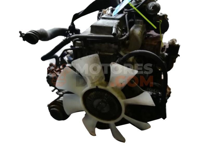 Motor 4M40-T Mitsubishi Montero (V3_W, V2_W, V4_W) 2.8 TD (V46W, V26W) (125 cv)