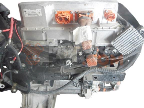 Motor 6AM 402 Renault MEGANE E-TECH SUV EV40 (131 cv)