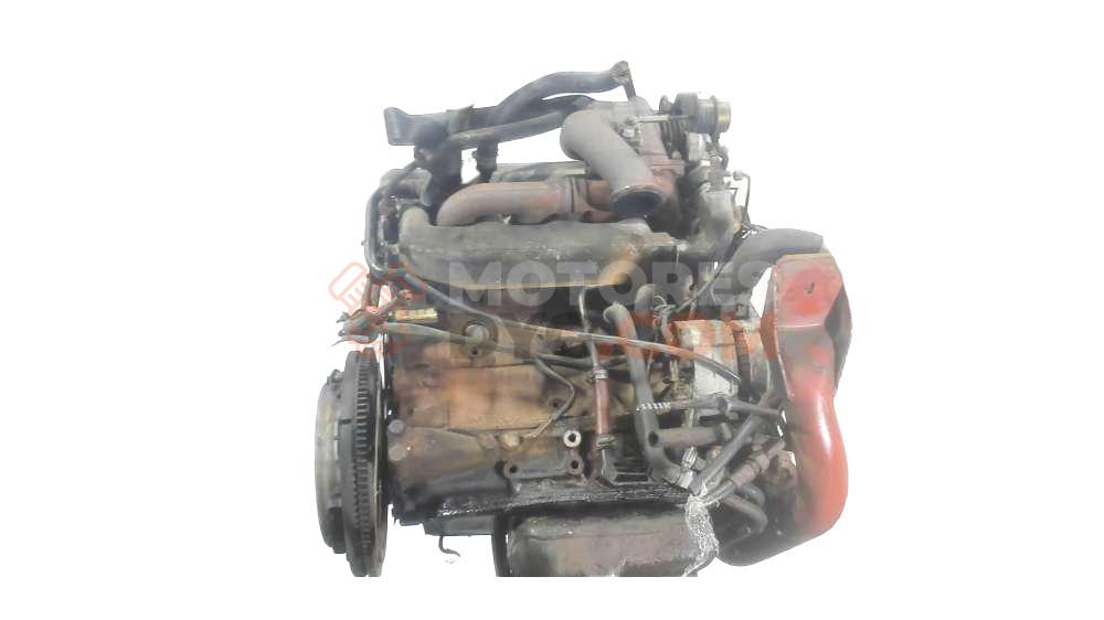 Motor 8140.67.2500, 8140.67.2550, 8140.67.2580, S8U 758, S8U 750, S8U 752 Renault Trafic Autobús (TXW)  2.5 D 4X4 (75 cv)