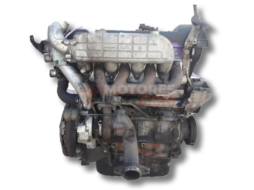 Motor 8140.67.2500 Renault Trafic Autobús (TXW)  2.5 D 4X4 (75 cv)