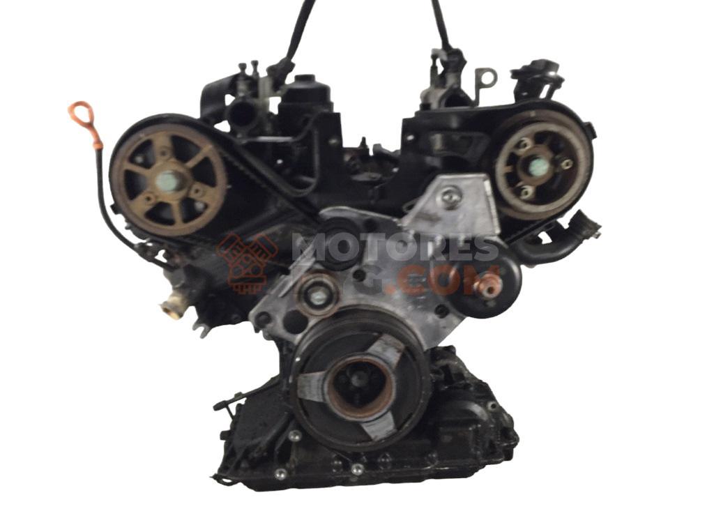 Motor AKE Audi A6 (4B,C5, Versión 2001) 2.5 TDI V6 (163 cv) Multitronic