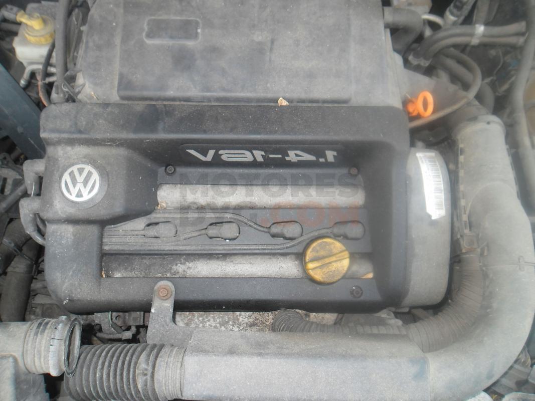Motor AKQ Volkswagen Golf IV Variant (1J5) 1.4 16V (75 cv)