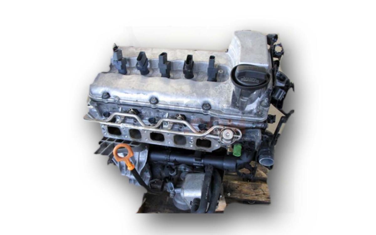 Motor AQN Volkswagen Bora Variant (1J6) 2.3 VR5 (170 cv)
