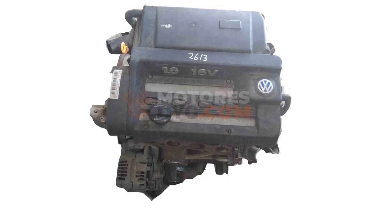Motor aus Volkswagen Bora Variant (1J6) 1.6 16V (105 cv)