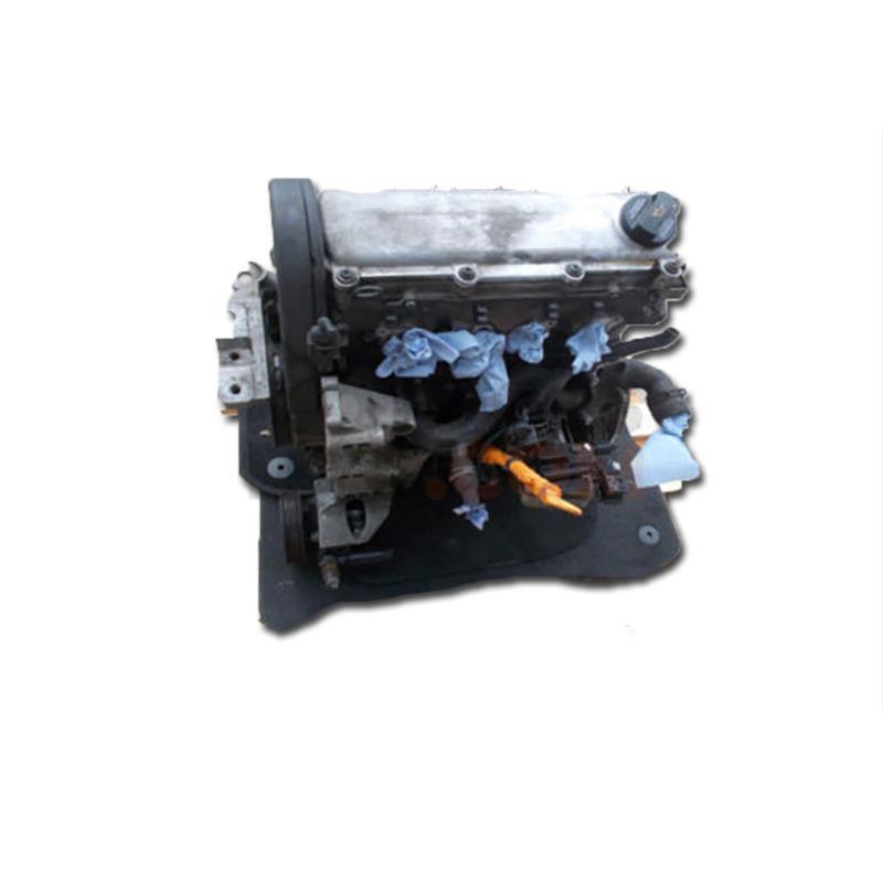 Motor AVU Volkswagen Bora (1J2) 1.6 (102 cv) Automatico