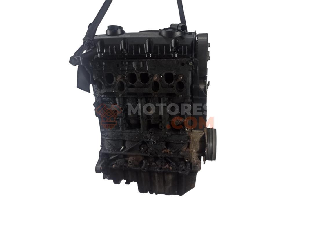 Motor AXB Volkswagen Transporter IV Furgón (70XA) 1.9 D (60 cv)