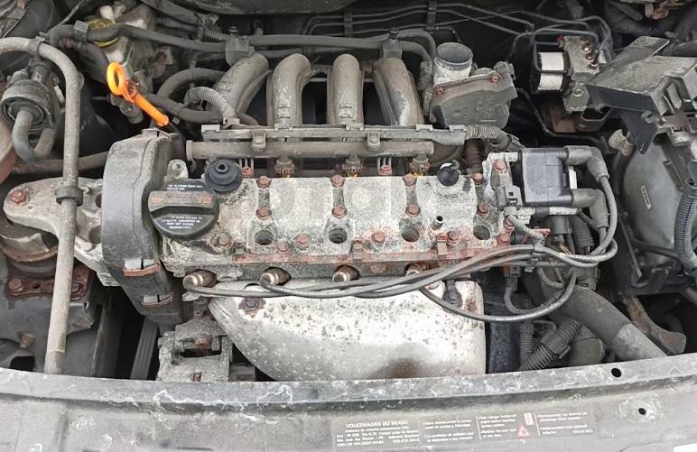 Motor CAAA Volkswagen Multivan (T5 Versión 2009) 2.0 TDI (84 cv) BMT