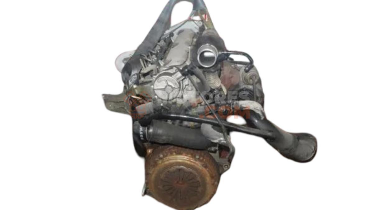 Motor F9Q 818 Renault Grand Scénic II (JM0/1_) 1.9 dCi (JM14) (131 cv)