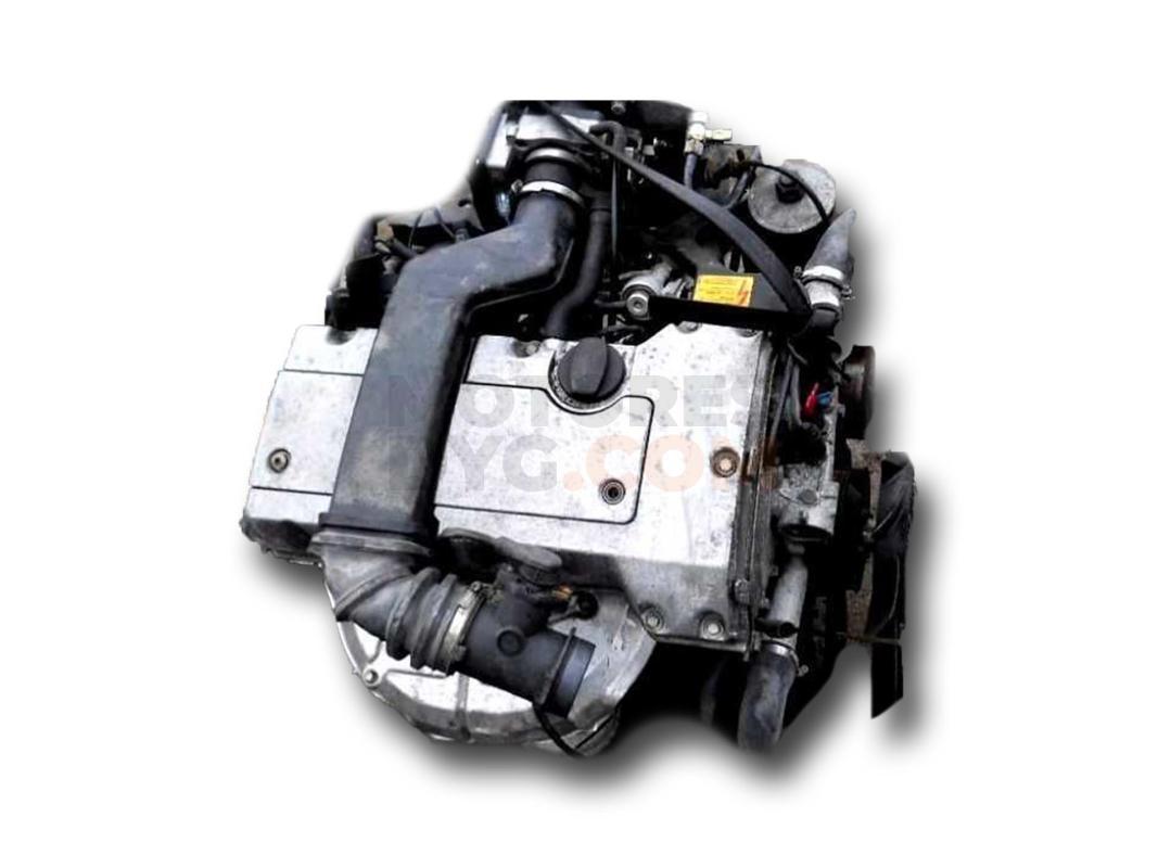 Motor M 111.979 Mercedes Benz Sprinter 3-t Autobús (903) 314 (143 cv)