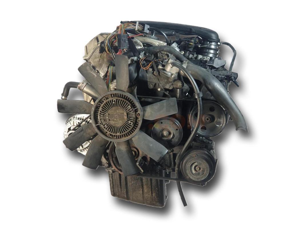 Motor M 111.979 Mercedes Benz Sprinter 3-t Autobús (903) 314 NGT (125 cv)