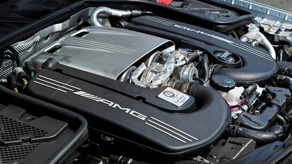 Motor M 276.823 Mercedes Benz Clase C Coupe (C205) AMG C 43 (367 cv) 4MATIC G-TRONIC