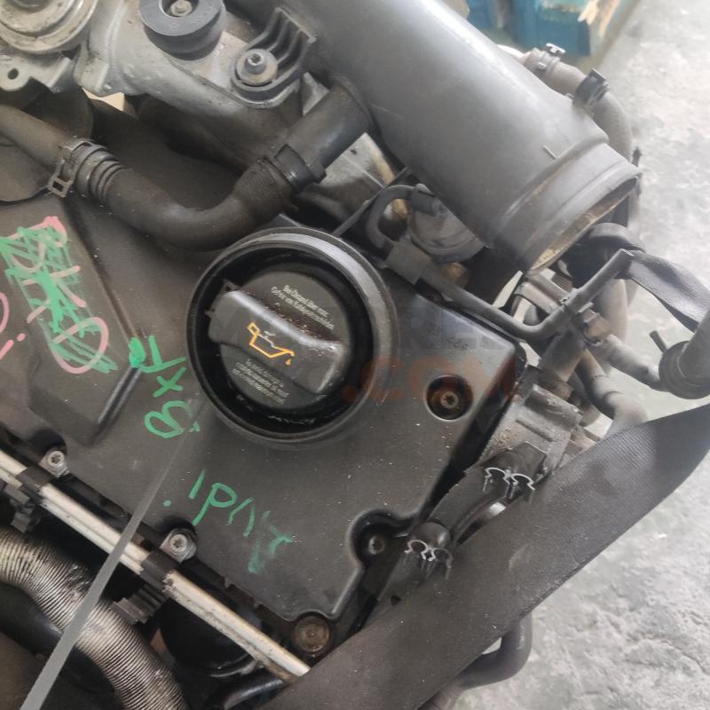 Motor Volkswagen Golf V 1.9 TDI (105 cv)
