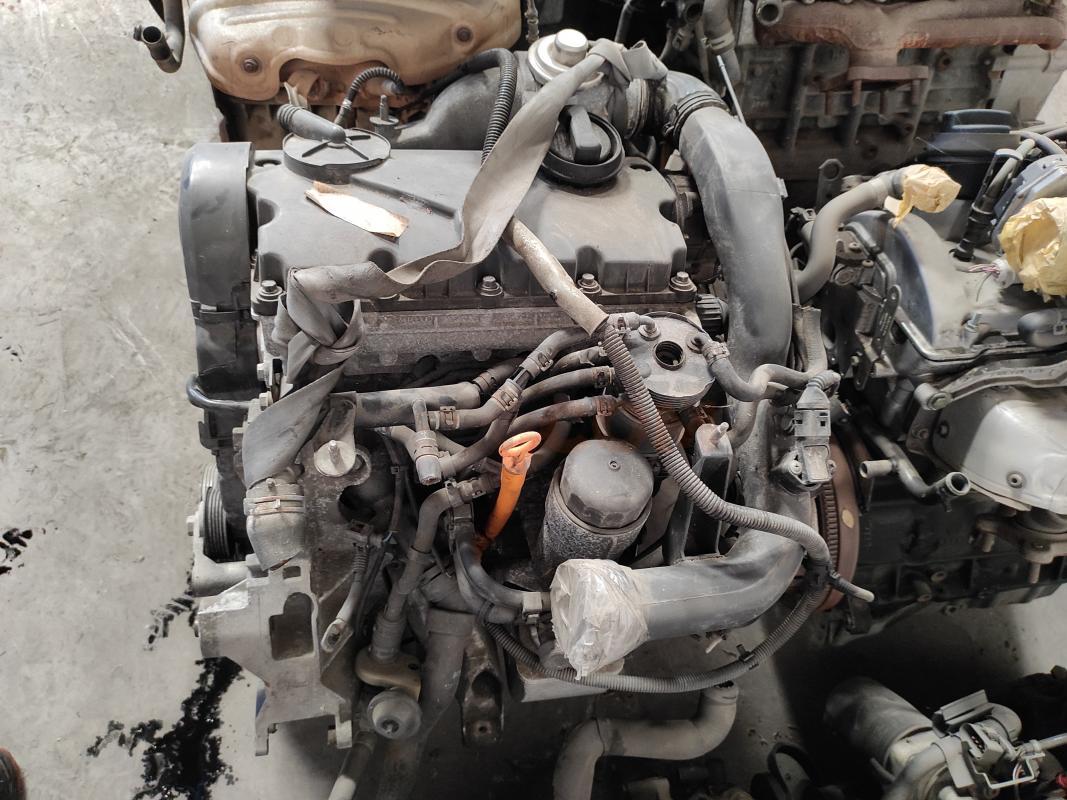 Motor AVF Volkswagen Passat (B5) 1.9 TDI (130 cv)