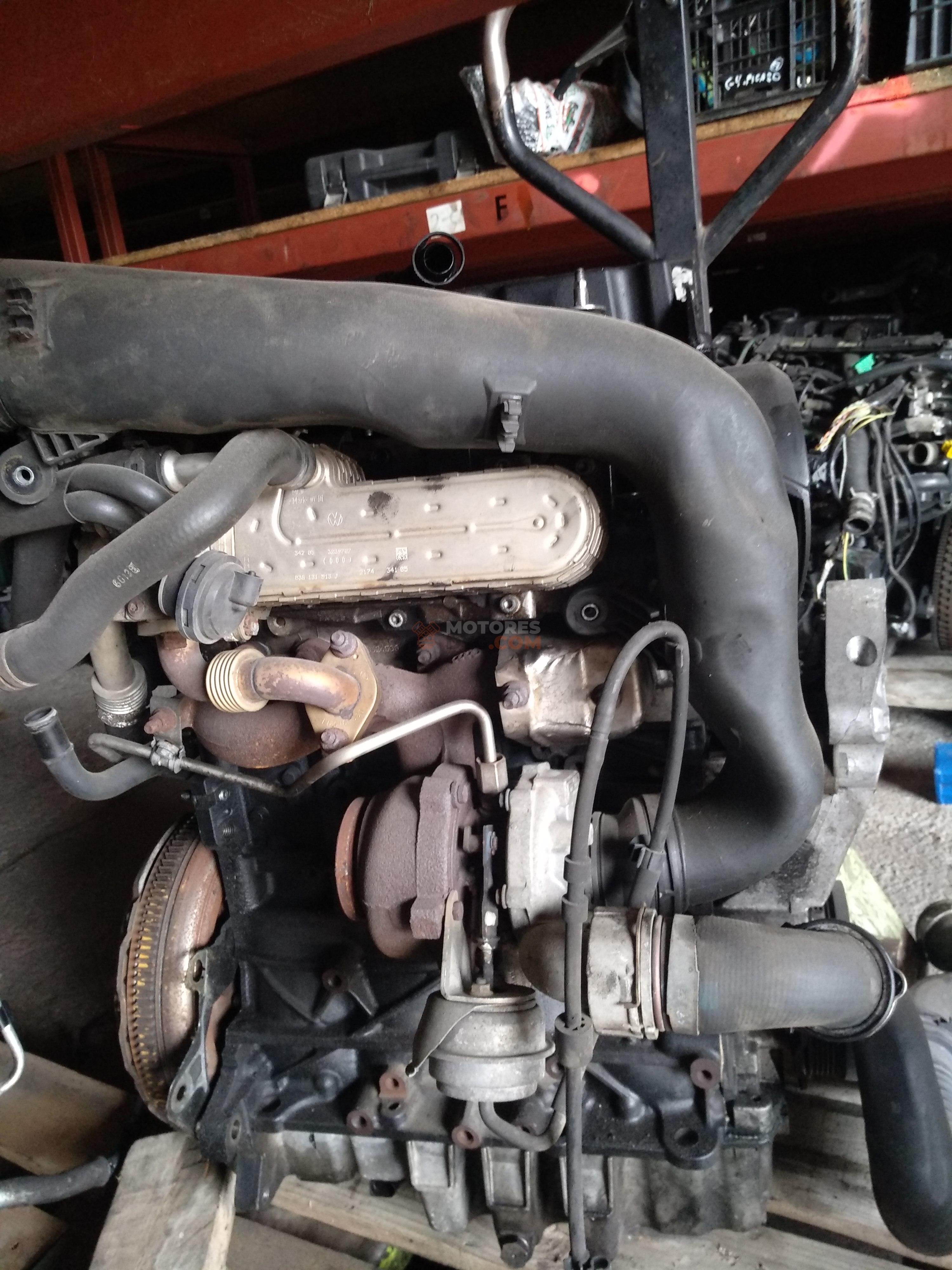 Motor BKP Volkswagen Passat (B6) 2.0 TDI 16V (140 cv)