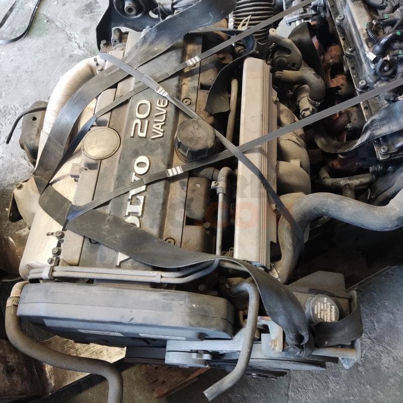 Motor Volvo V70 I 2.4 16V (140 cv)